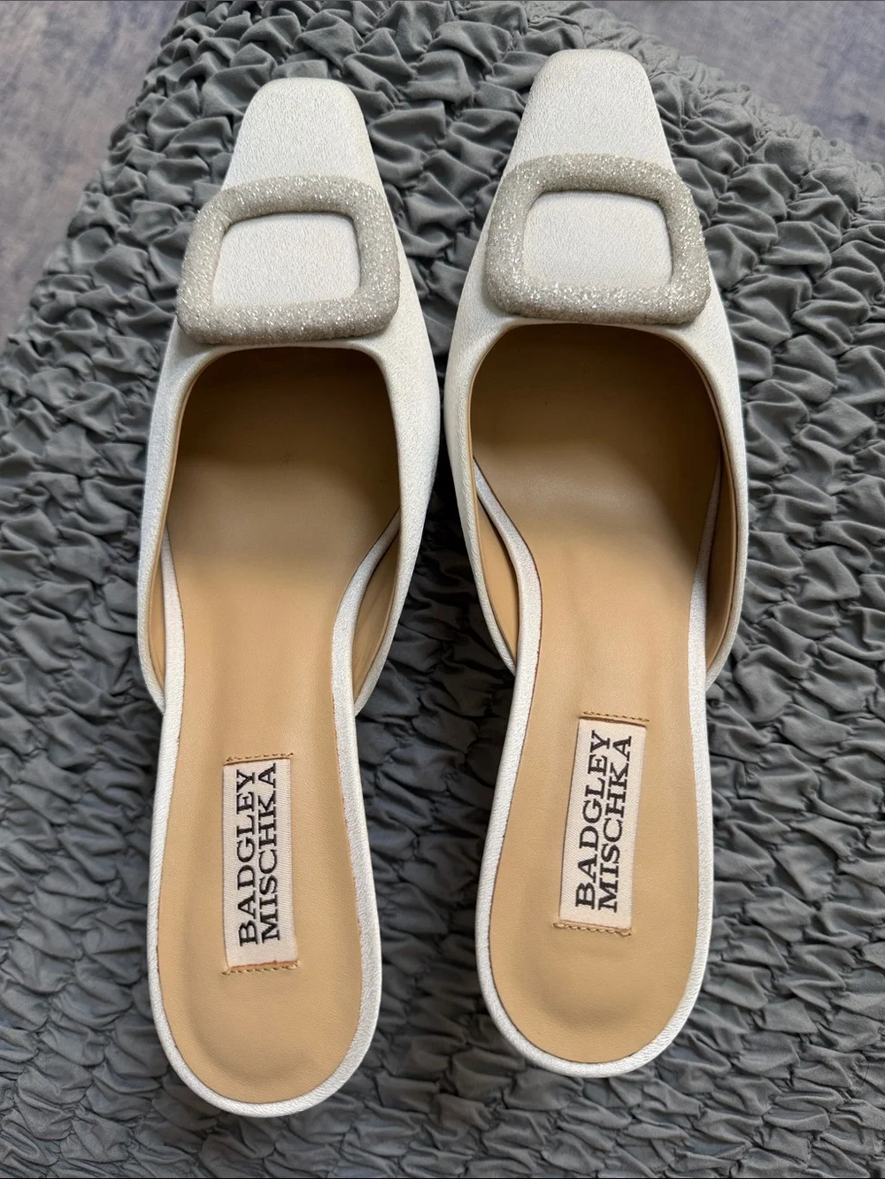 Badgley Mischka White Embellished Pointed Mule